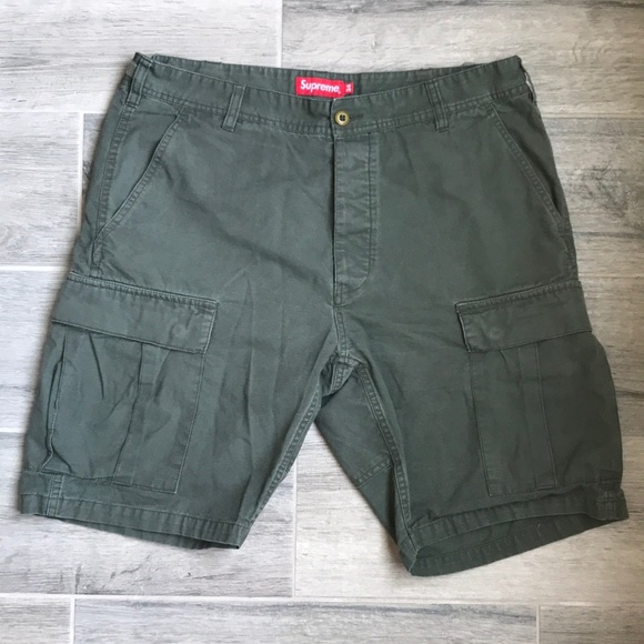 supreme shorts mens